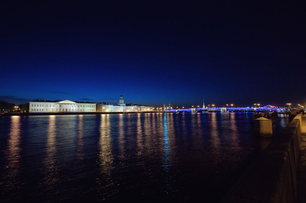 The Bridge Hotel Sankt Petersburg Exterior foto